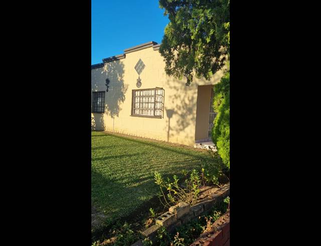 3 BEDROOM HOUSE FOR SALE IN FERNWOOD